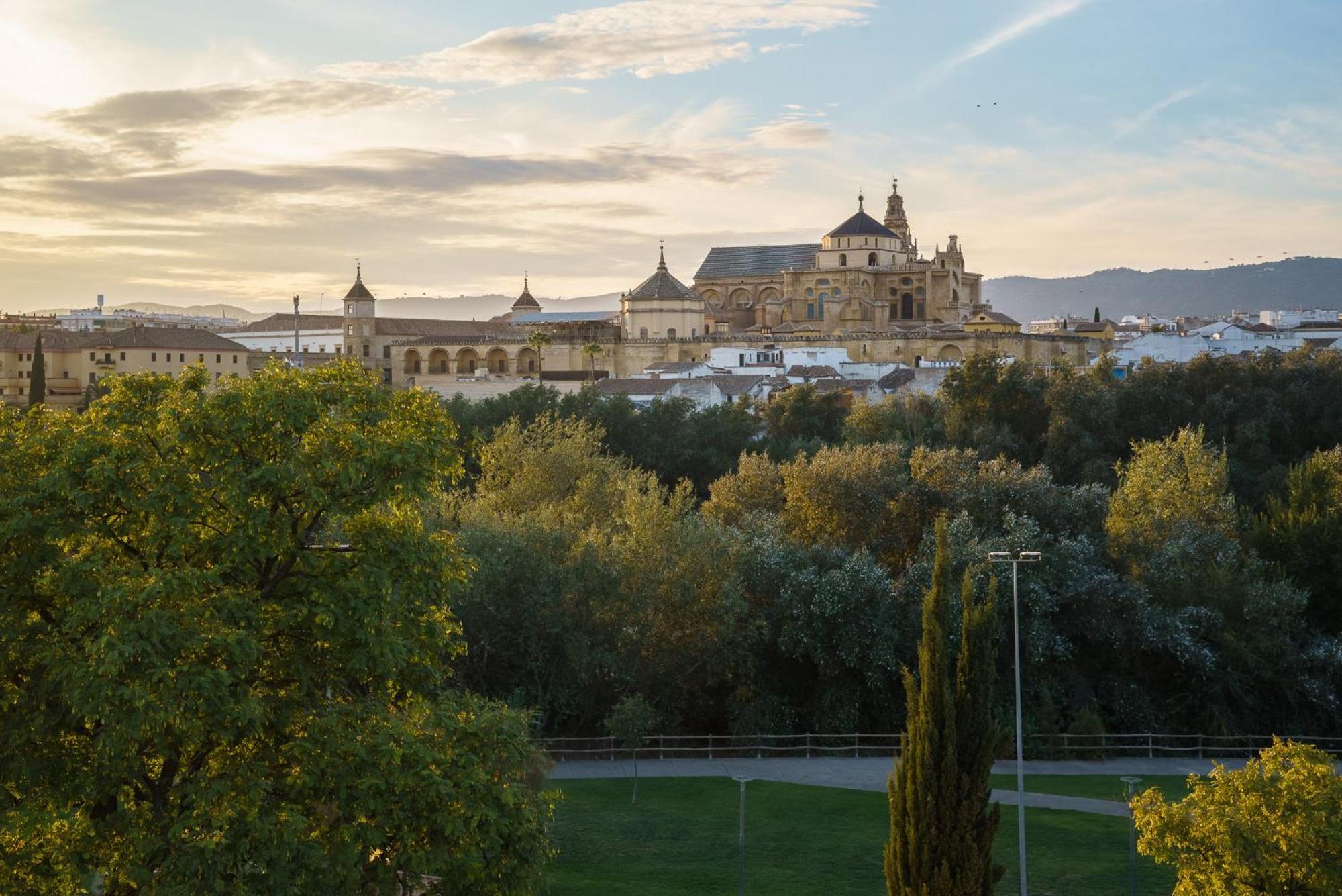 شقة Tandem Torre De La Calahorra قرطبة المظهر الخارجي الصورة